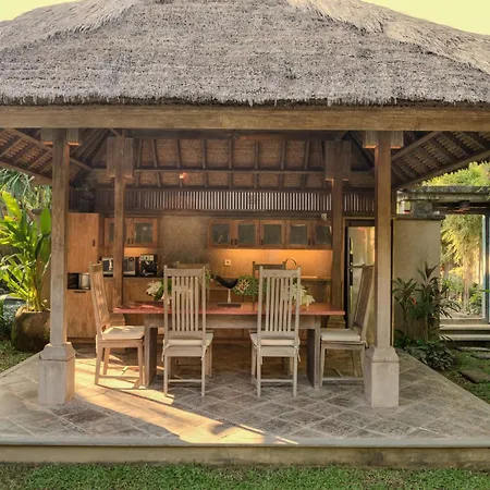 Villa Tirta Naga Bali Seminyak  Exterior photo