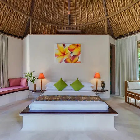 Villa Tirta Naga Bali Seminyak  Exterior photo